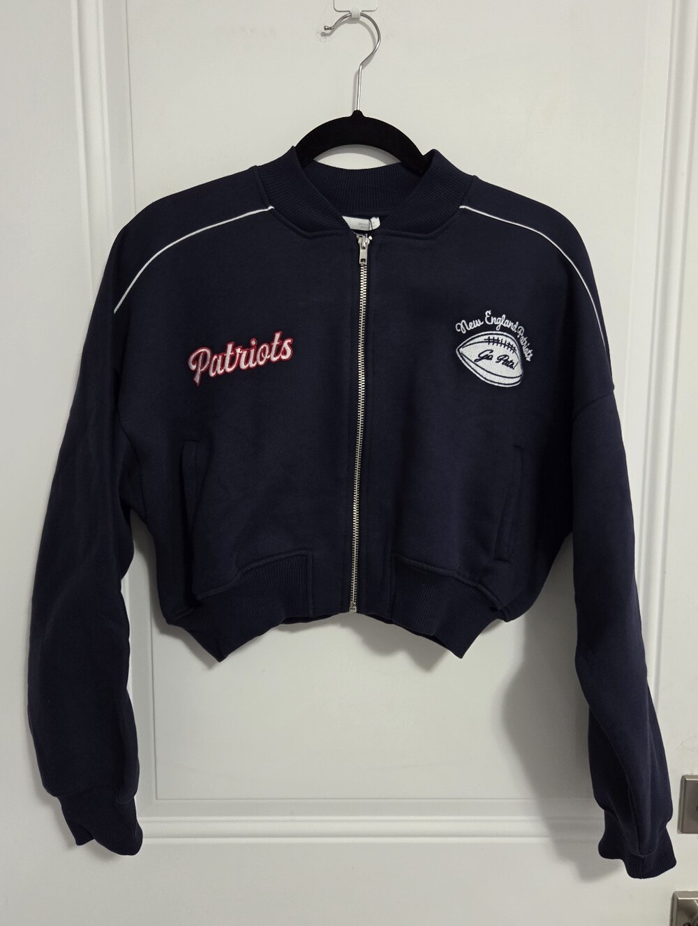 NWT - Zara x NFL Women's Cropped Zipped Sweatshirt - Size S